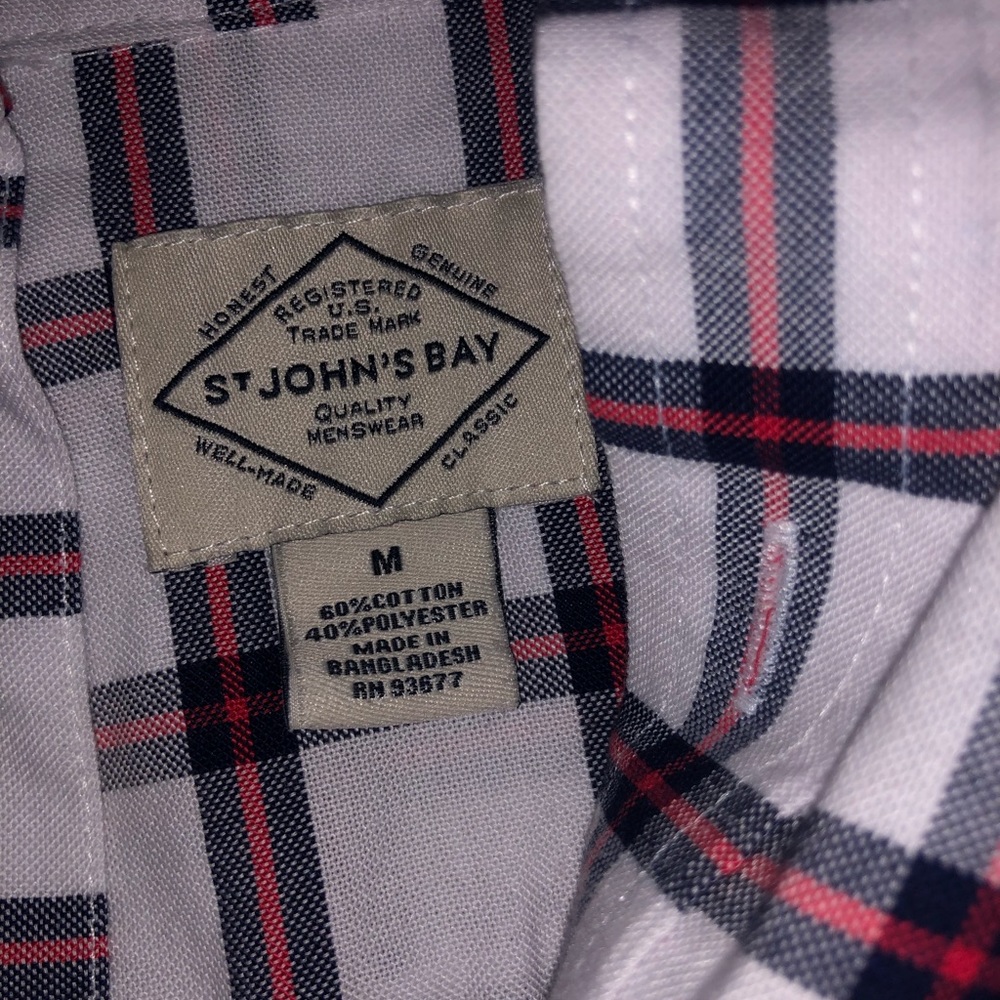 Button up - Picture 2 of 2